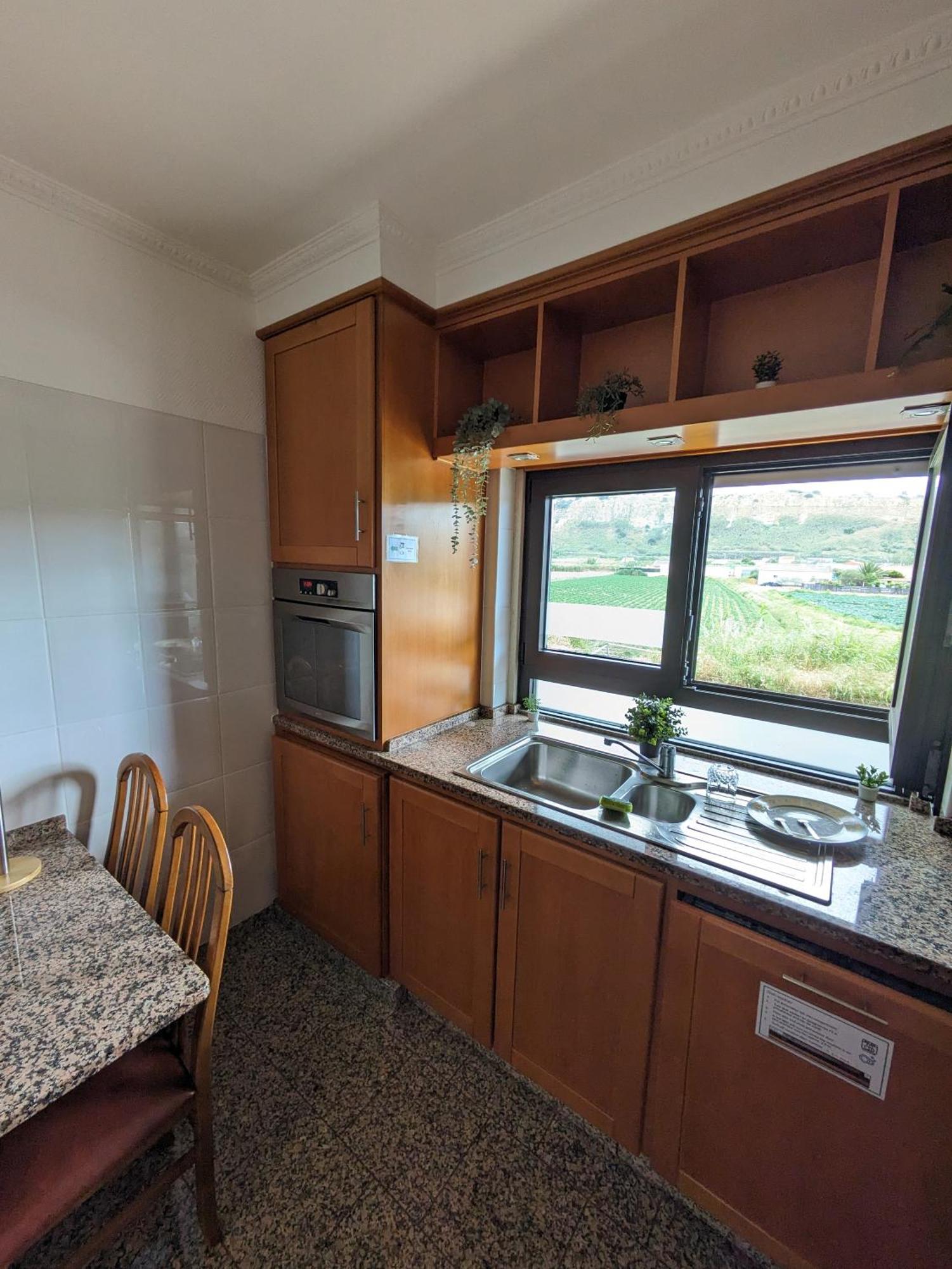 Mountain View Beach House Costa da Caparica Exterior photo